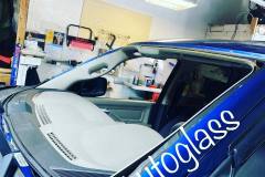 Windshield-repair-blue-car-2